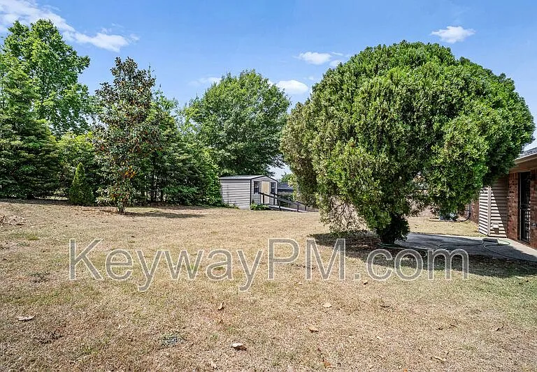 3420 Linderwood Dr — Photo 31