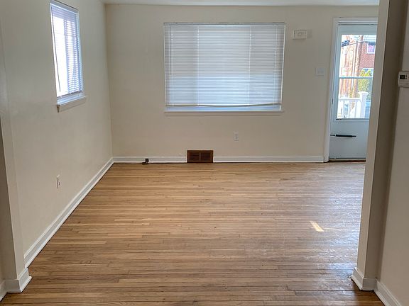 5th image of 95 Lynwood Ave