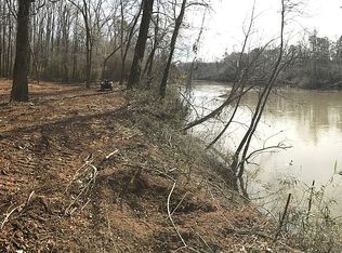 104 Riverbend Way, Macon, GA 31211