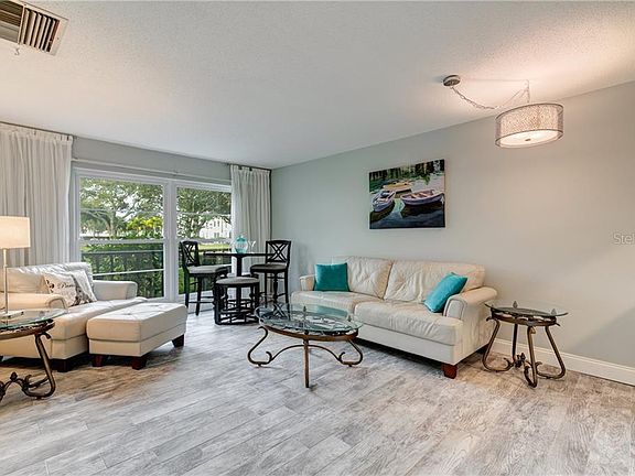 3rd image of 2700 Bayshore Blvd APT 4102
