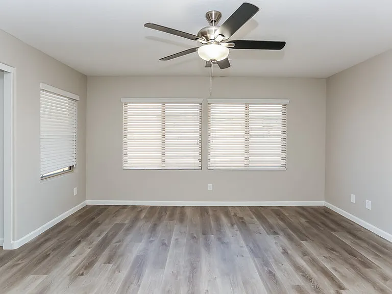 7215 Mulberry Forest St — Photo 9