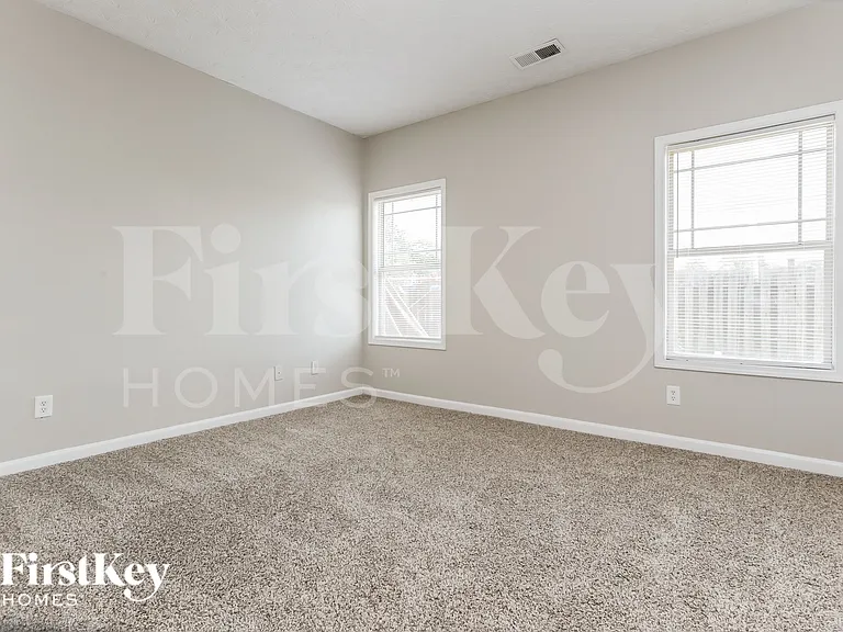 1126 McConaughy Ct — Photo 14