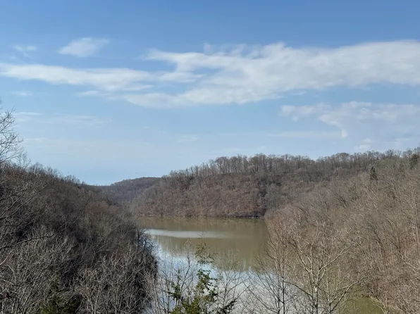 491 Peach Tree Ln, Russell Springs, KY 42642