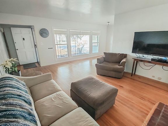 5th image of 3108 Merrywood Dr
