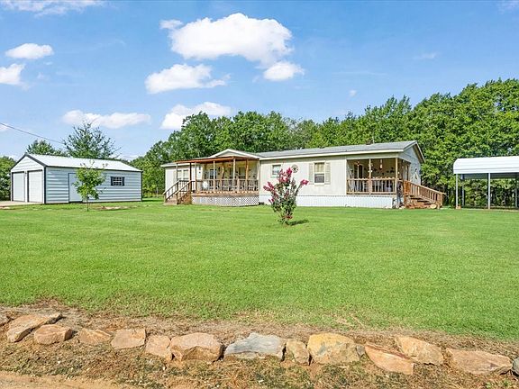 2nd image of 1022 County Road 2295