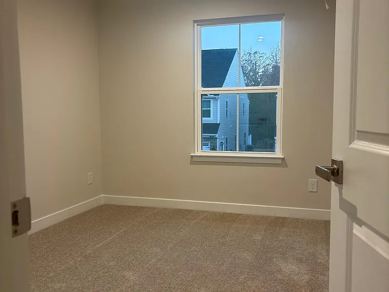 206 Lograto Ln — Photo 28