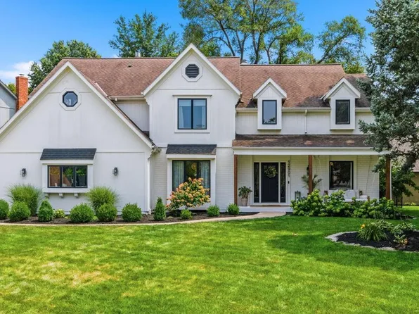 12901 Delmar St, Leawood, KS 66209
