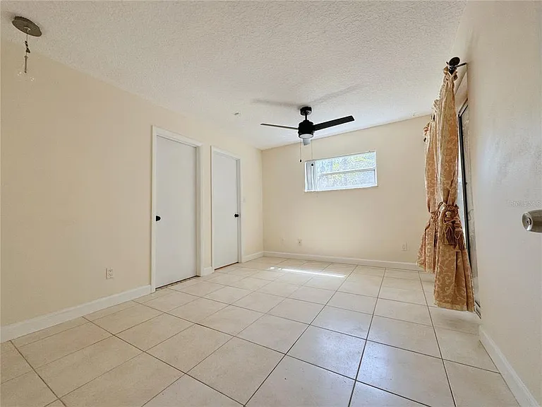 7522 Laurel Springs Dr — Photo 21