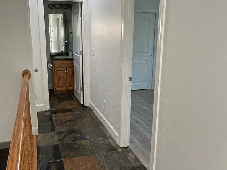 607 E Wyngate Pointe Ln — Photo 22