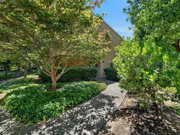 1235 Vanderbilt Way, Sacramento, CA 95825
