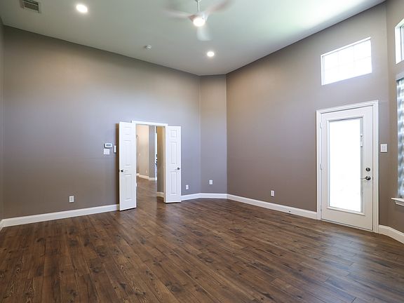4th image of 3408 Devonshire Ct