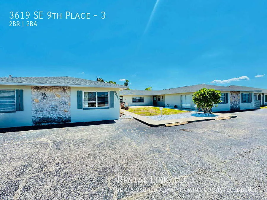 Building Photo - 3619 SE 9th Pl #3