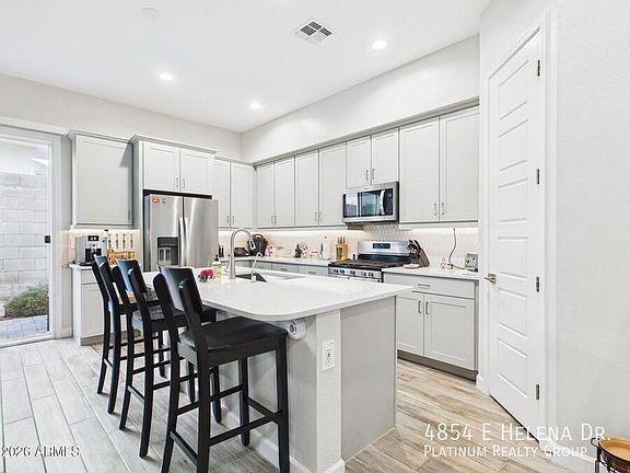 5th image of 4854 E Helena Dr