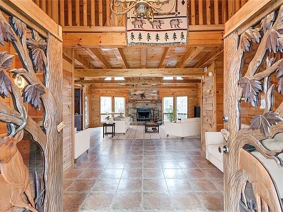 Entryway. Heated flooring