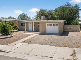 1821 Elizabeth St NE, Albuquerque, NM 87112