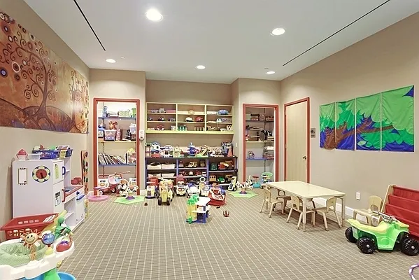 Rented by Nest Seekers International | media 25