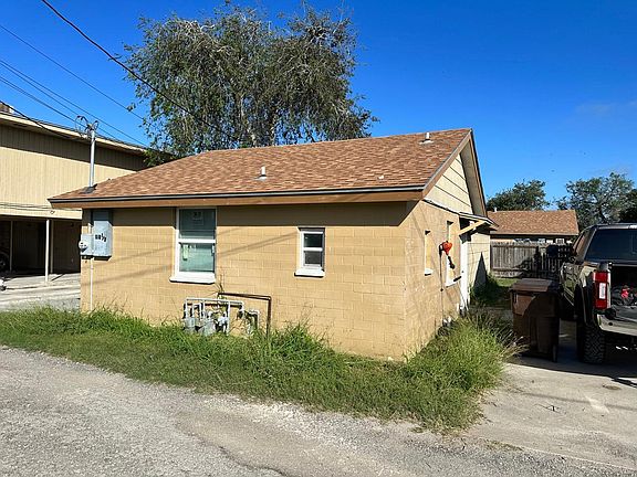 3rd image of 615 W Nettie Ave #2