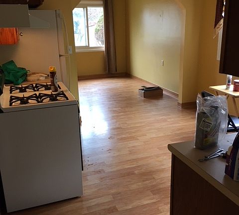 2nd image of 462 N Rocky River Dr