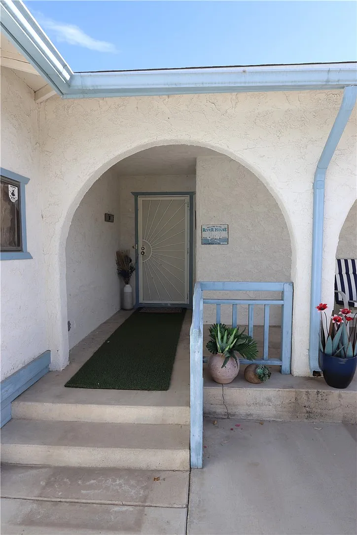 4 bed, 3.0 bath, 1848 sqft, $2,200 — Photo 3