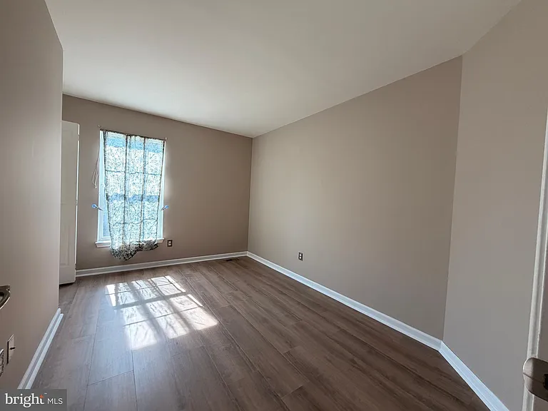10214 Moss Tower Pl — Photo 23