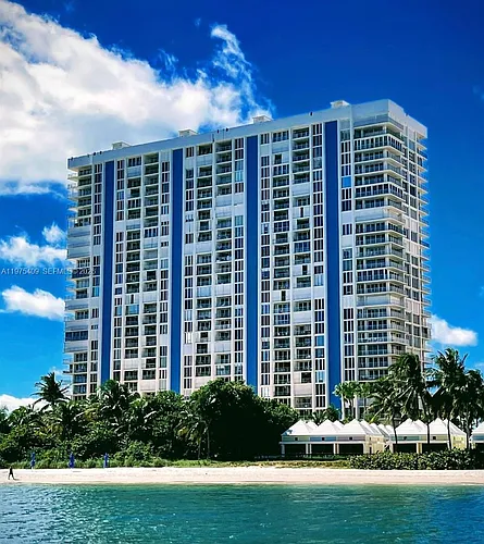 881 Ocean Dr Photo 1