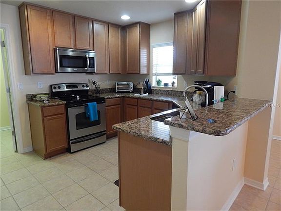 3rd image of 12804 Geneva Glade Dr