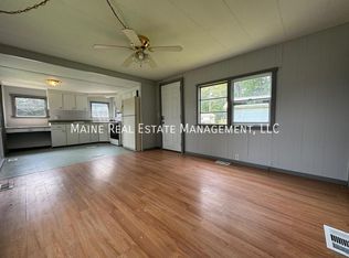 17 Park Dr, Canaan, ME 04924