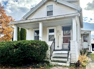 23 W High St, Lockport, NY 14094