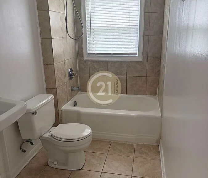 944 Norview Ave #B — Photo 7