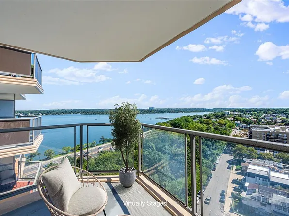 18-15 215th St APT 15B, Bayside, NY 11360