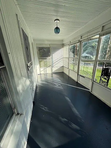 2 bed, 1086 sqft, $1,095 — Photo 2