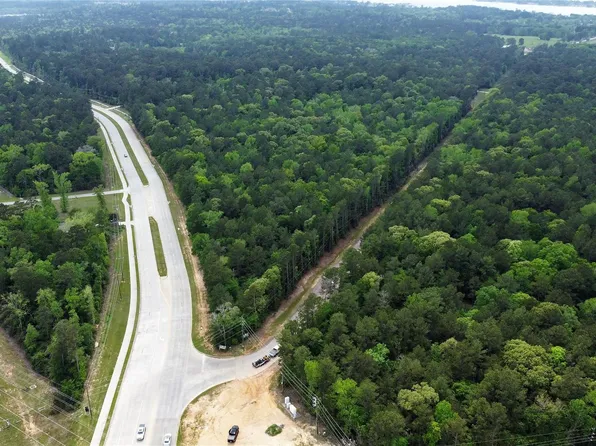 0 Fm 830 Rd, Conroe, TX 77304