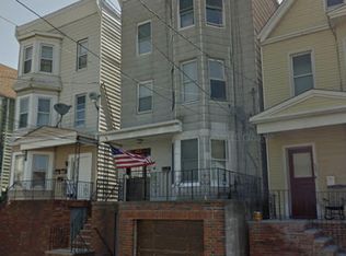 425 N 2nd St, East Newark, NJ 07029