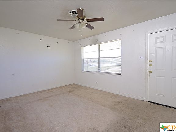 4th image of 1107 Alta Vista Dr