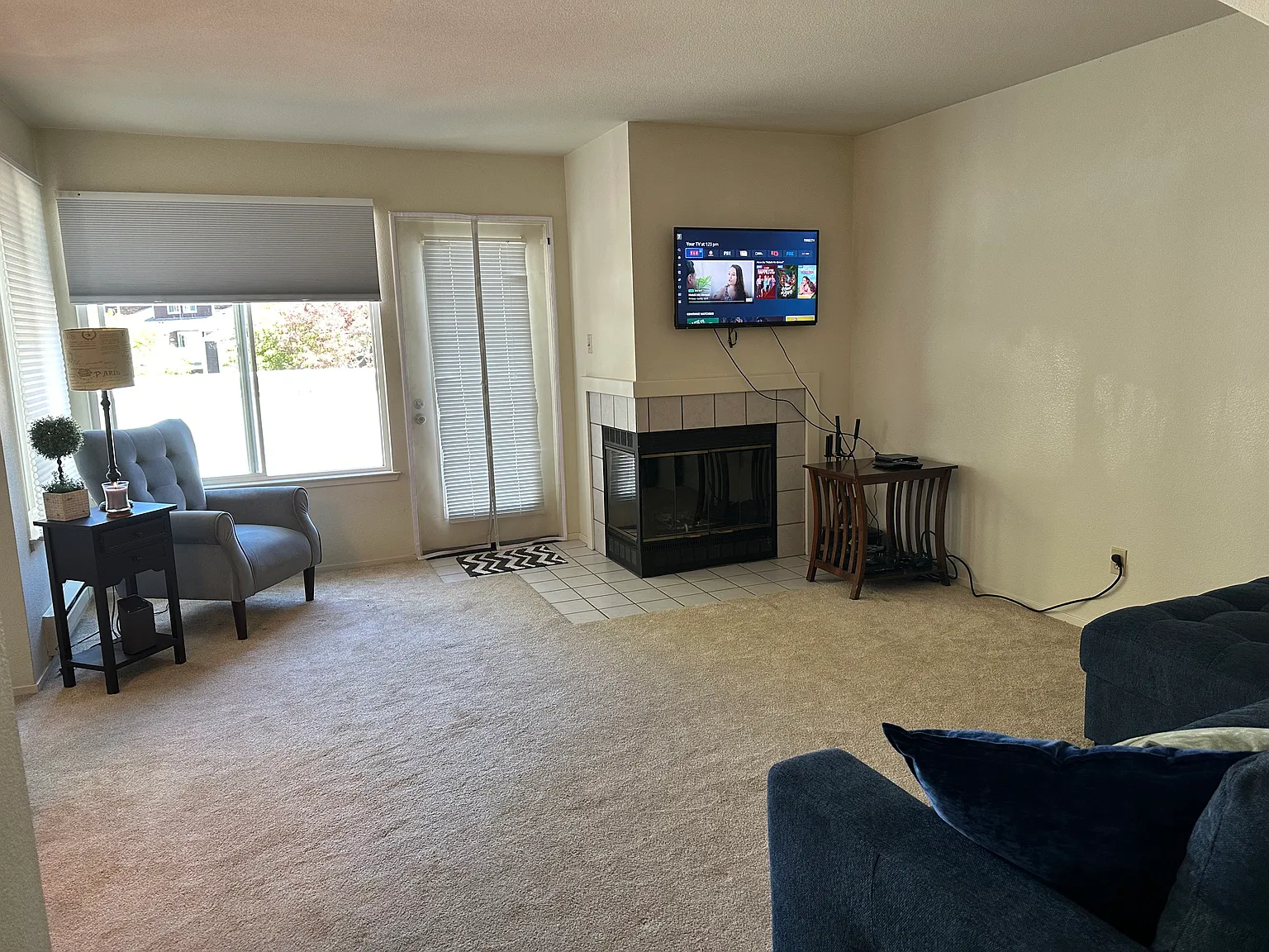 1 bed, 915 sqft, $2,800 — Photo 3