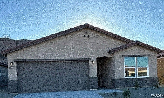 1st image of 2380 E Tapatio Drive