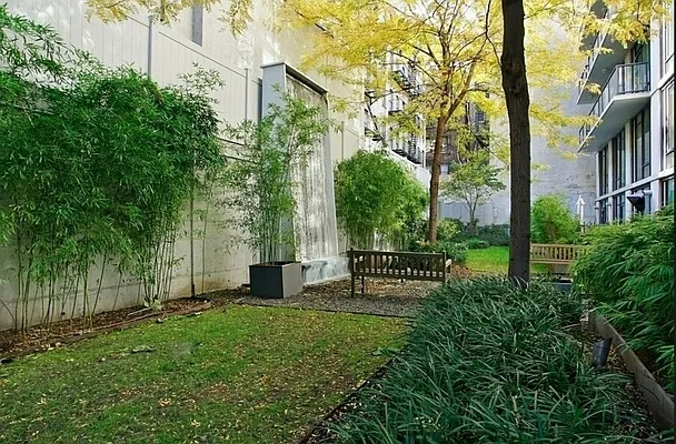 Rented by Laffey Real Estate | media 2