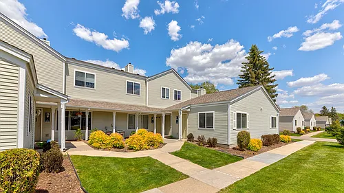 SouthFork Townhomes + Flats Photo 1