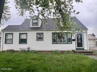 2305 108th St, Toledo, OH 43611
