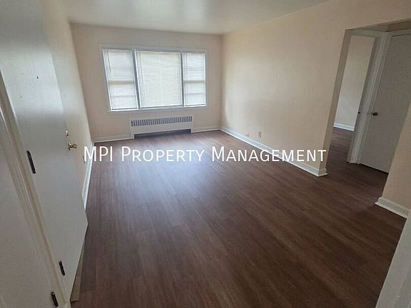 4th image of 222 N 75th St APT 8