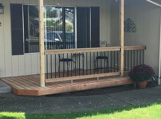 492 E Hollister St, Stayton, OR 97383