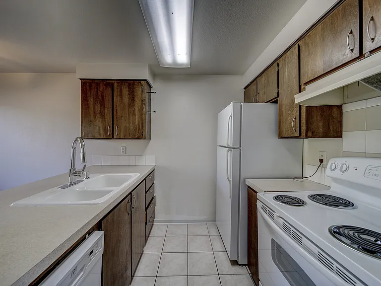 821 W Resseguie St #1 — Photo 21