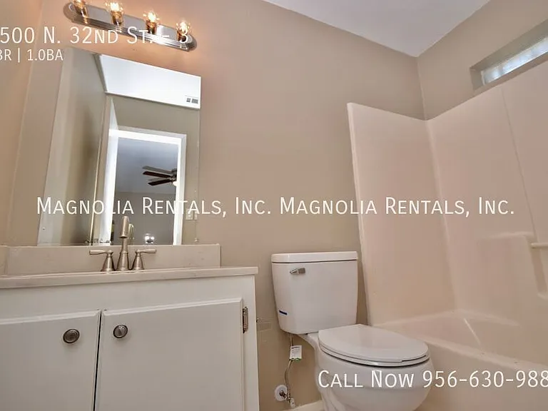 2500 N 32nd St #3 — Photo 8