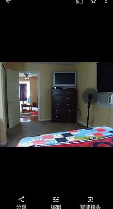 2nd image of 50 9th Ave