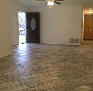 913 Vaquero St, White Settlement, TX, 76108