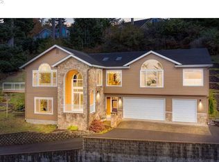 3562 Jake Mann Ln, Florence, OR 97439