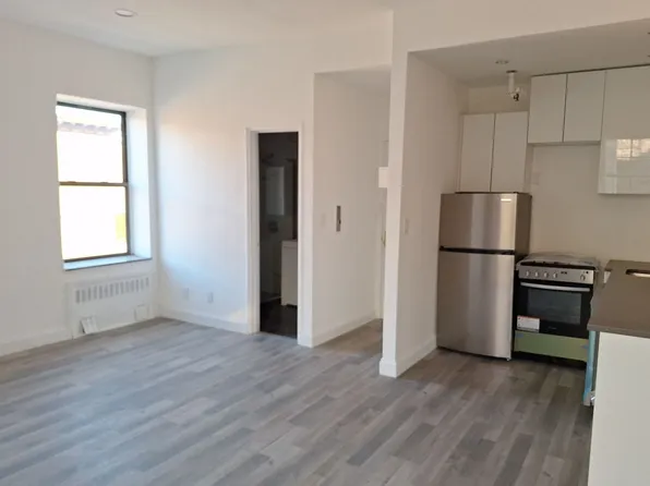 200 West 139th Street image 22 of 24