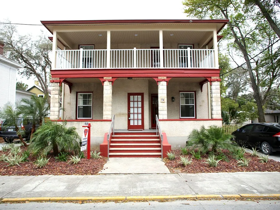 78 Riberia St