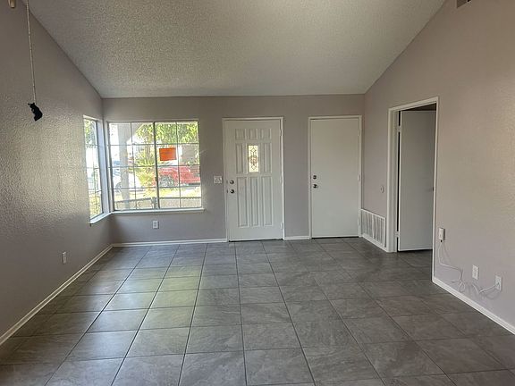 3rd image of 969 Aster St