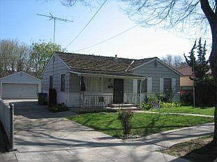 WILLOW GLEN CHARMER